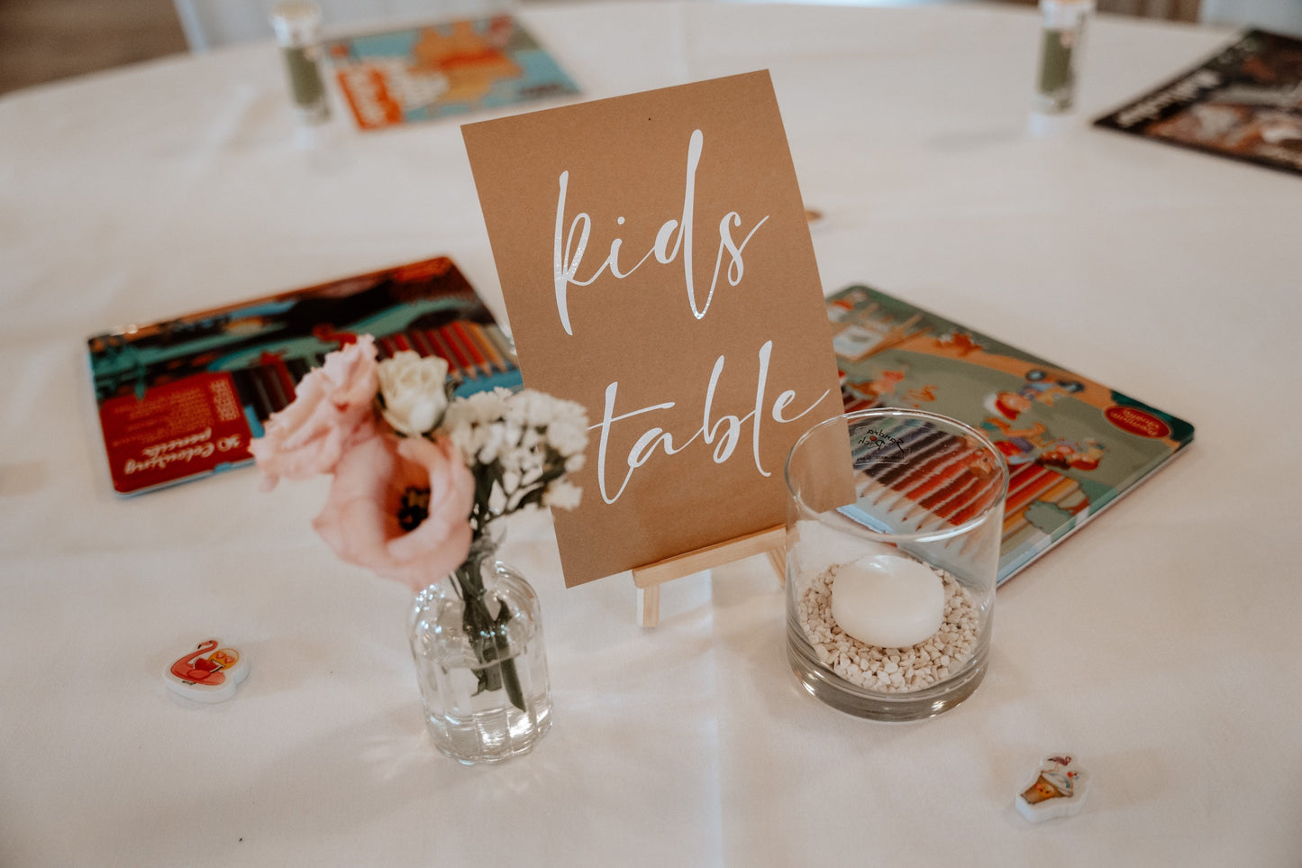 Aufsteller Kindertisch / kids table